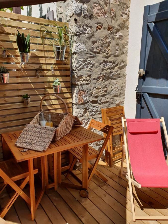 Une Nuit A Bali - Appartement Cocooning Solliès-Toucas Zewnętrze zdjęcie